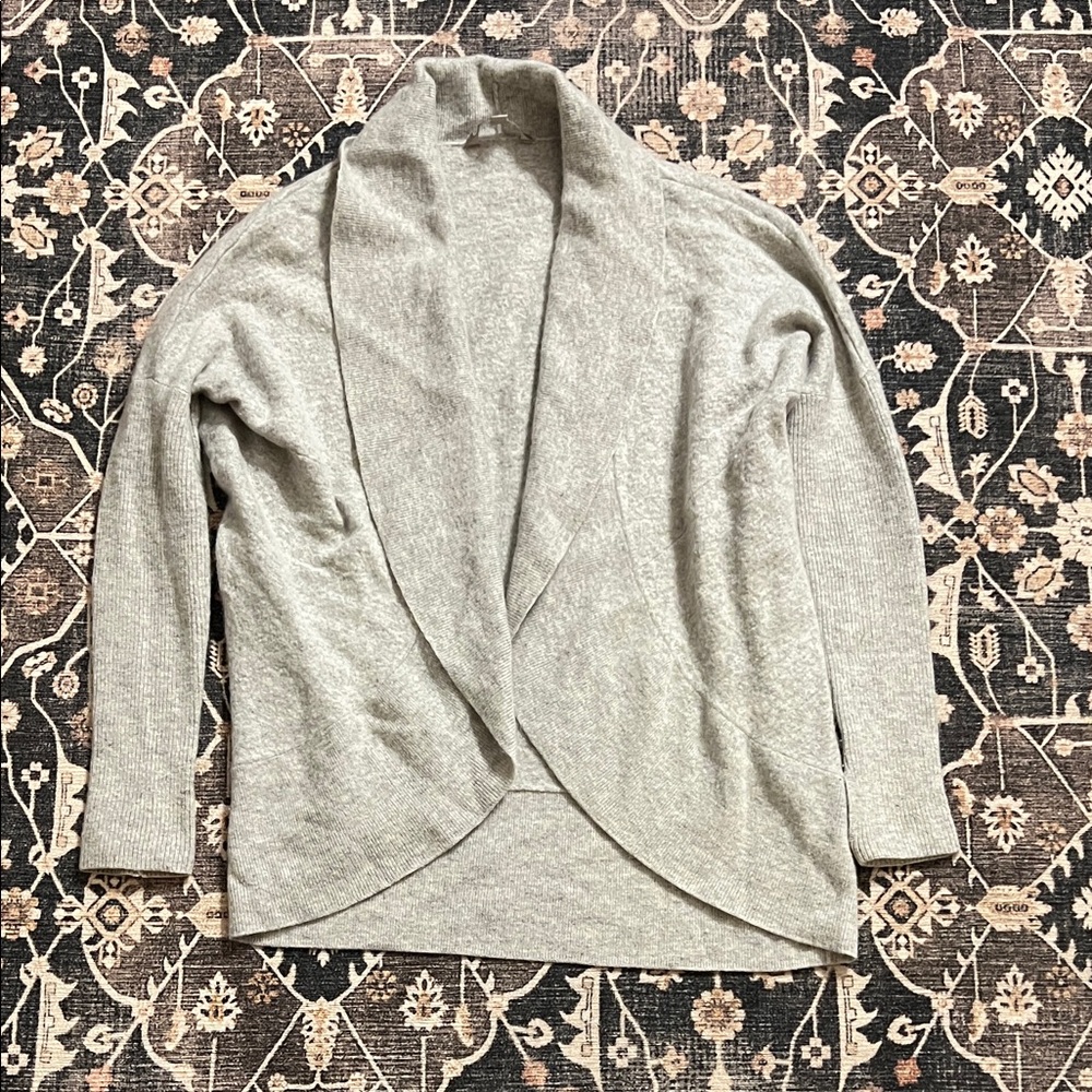 Women’s Athleta Sweater